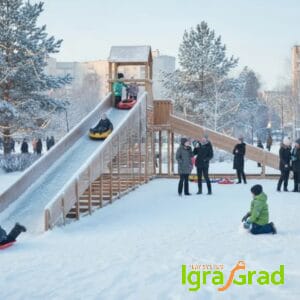 Зимняя деревянная горка "Snow Fox 12 м" с двумя скатами мод.2