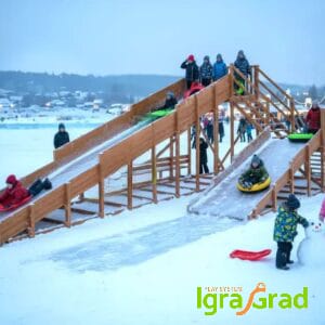 Зимняя горка скат 10 м (мод. 3)